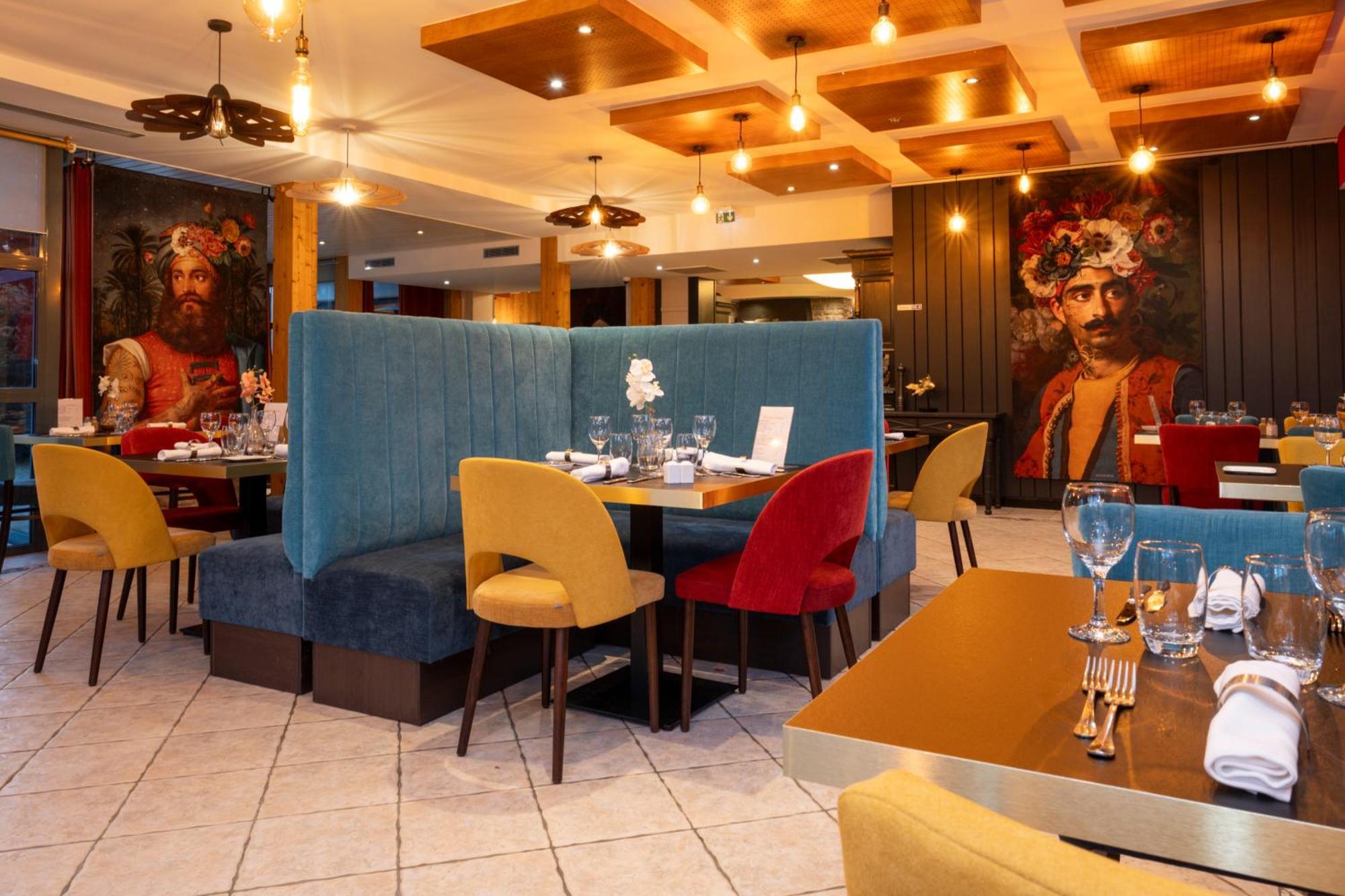 Logis Hotel Les Sapins 르메니 외부 사진